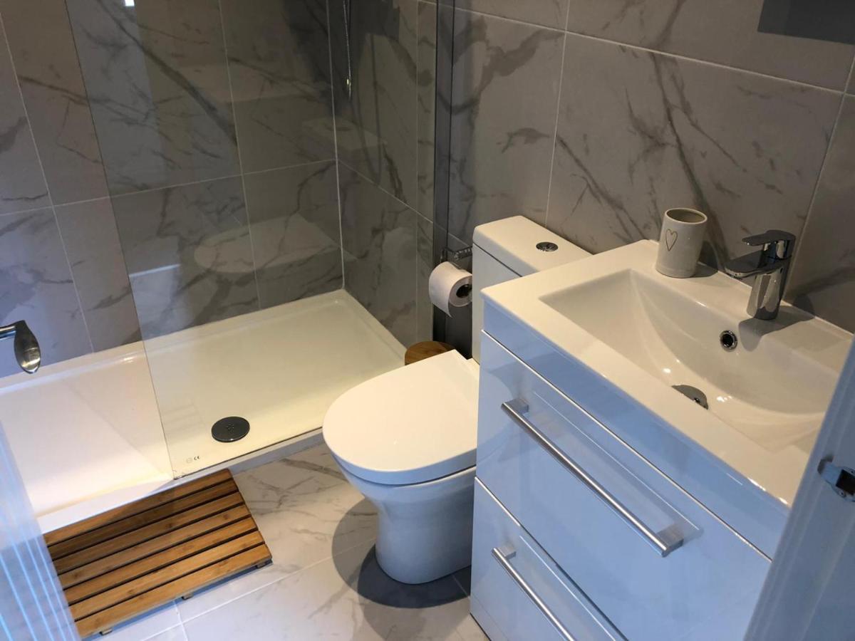 Ocean View Apartments - Sloane Blackpool Esterno foto