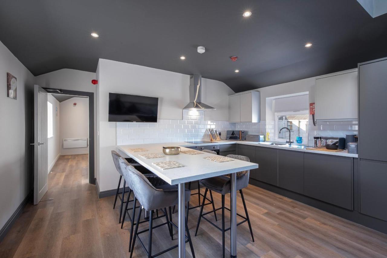 Ocean View Apartments - Sloane Blackpool Esterno foto
